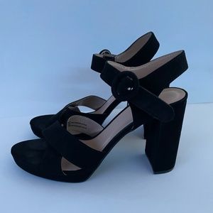 A New Day Heals: Size 9 1/2